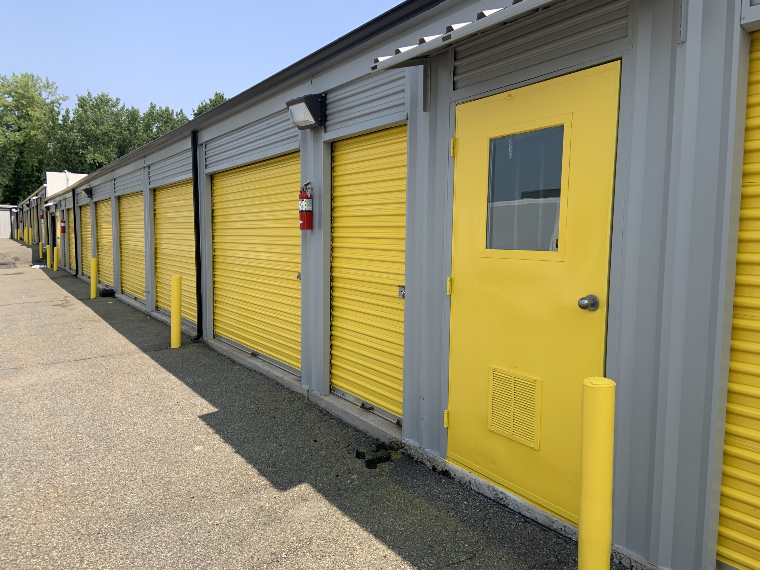 Storage unit painting